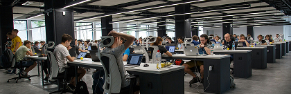 ESN Française de 1500 salariés, avec une stratégie de croissance externe